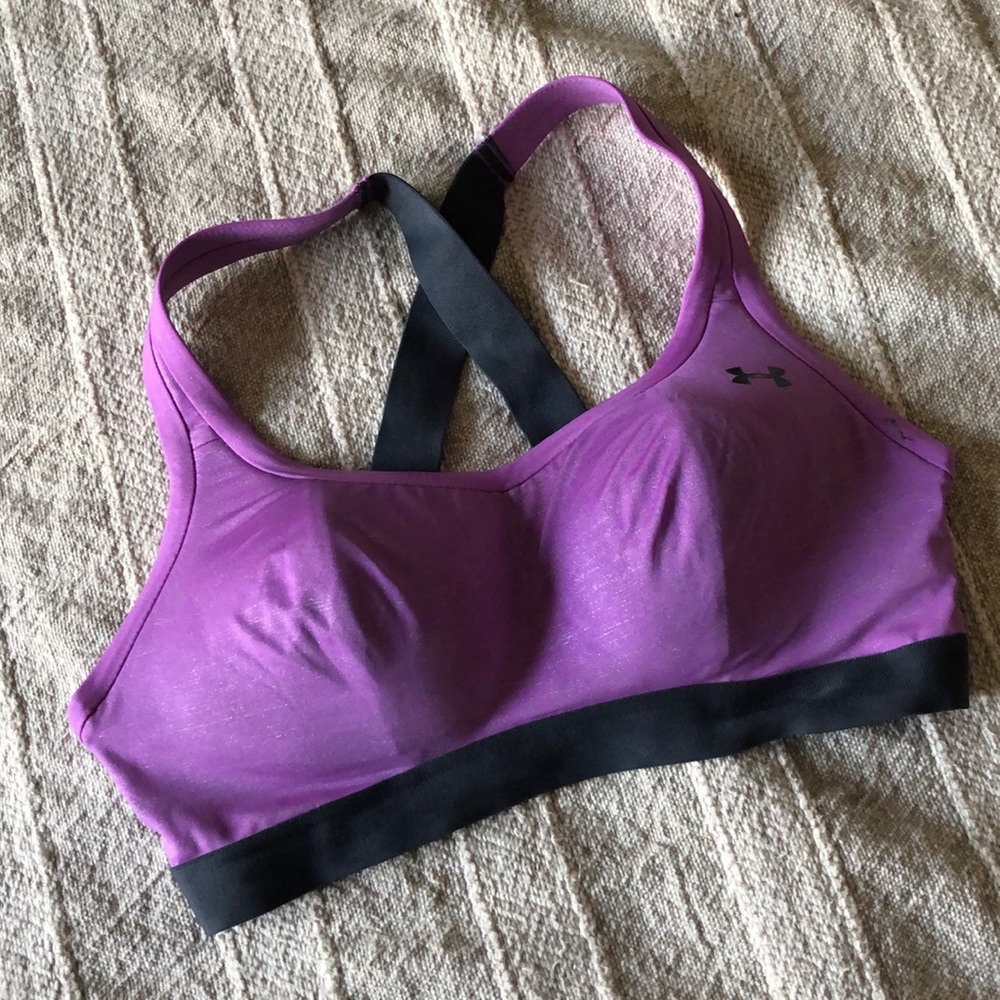 UNDER ARMOUR Sports bra